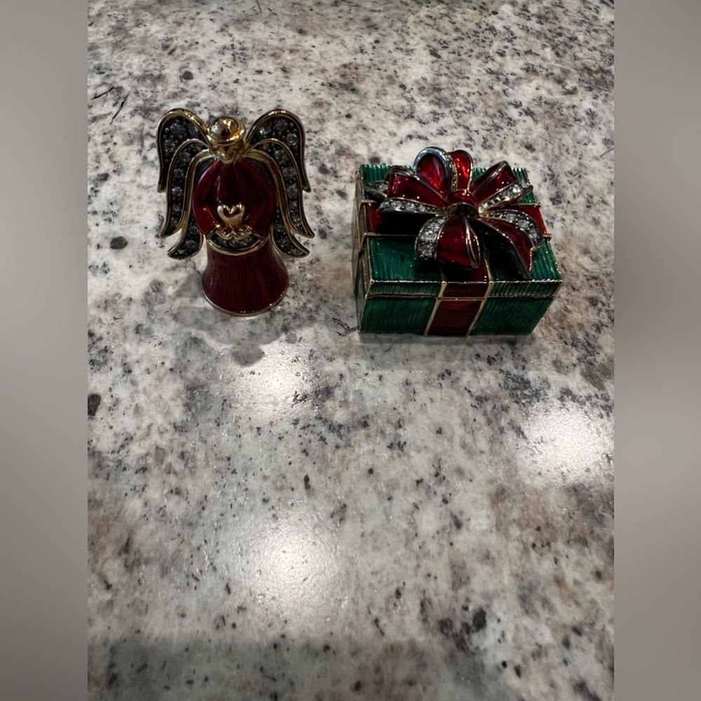 Vintage Monet Holiday Gift Box Enamel Hinged Trinket and  "HOLIDAY ANGEL"  2003